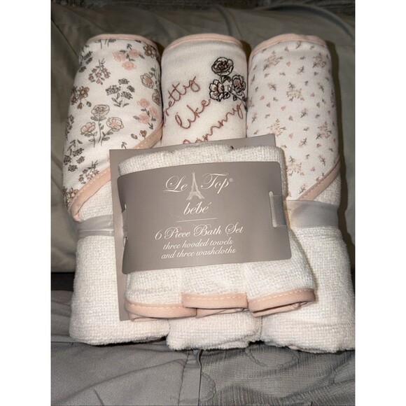 Le Top Bebe 6 Piece Hooded Towel And Washcloth Set Baby Girl NWT - Picture 1 of 8